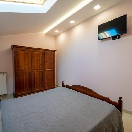 Villa Dei Cesari Bed & Breakfast Santa Maria La Carita ภายนอก รูปภาพ