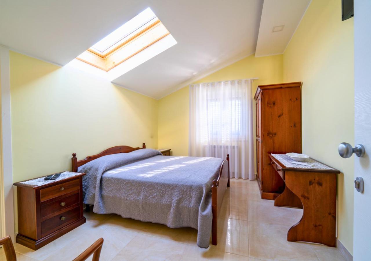 Villa Dei Cesari Bed & Breakfast Santa Maria La Carita ภายนอก รูปภาพ